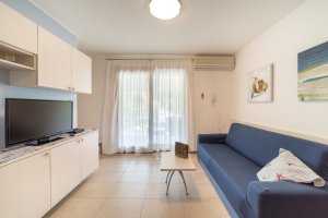 Apartmán Trilo C-6 pro max. 4-6 osob - foto 3